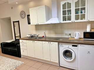 Апартаменты 3 Bedroom Apartment in City Centre Каунас Апартаменты с 3 спальнями-10