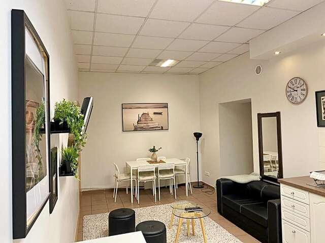 Апартаменты 3 Bedroom Apartment in City Centre Каунас-76